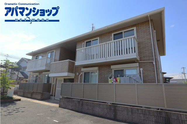ヴィラ　ウェスト