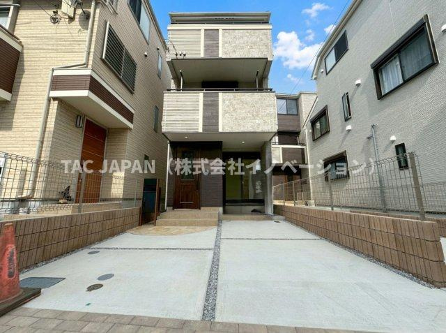 志茂の分譲（最終1邸宅）の外観|日当たりの良い南側道路に面する新築3棟分譲！おかげさまで最終1邸宅（1号棟）のみとなりました！お問合せ当日でのご見学（内覧）可能です。ぜひお気軽にお問合せください。