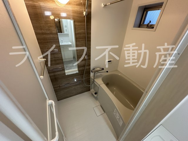 ラモーナ東山町Ⅰの浴室|お風呂です