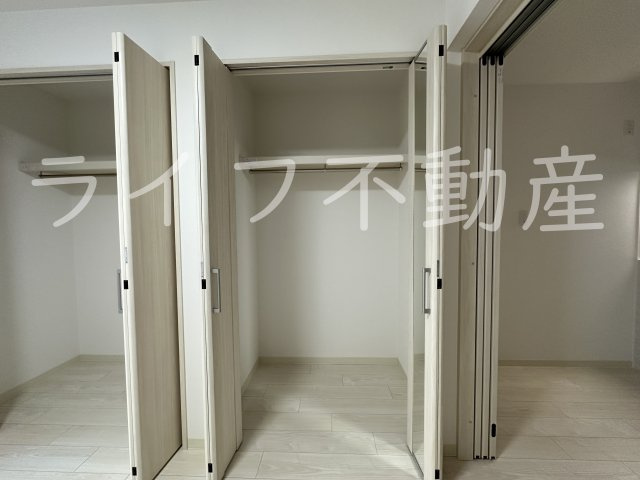 ラモーナ東山町Ⅰの収納|便利な収納スペースです