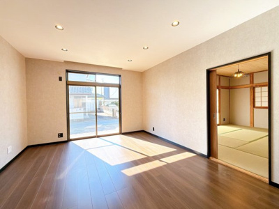 【居間・リビング】 | 高崎市井野町　中古住宅