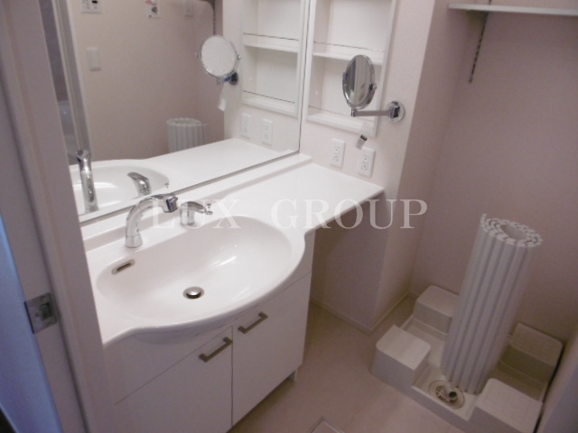 【洗面所】 | ヴィオラ