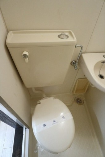 荻野ハイツのトイレ