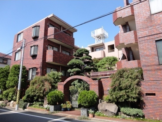 荻野ハイツの外観