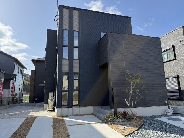 二丈上深江　新築戸建　６棟現場の外観