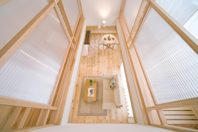 富士市松岡　中古住宅の居間・リビング