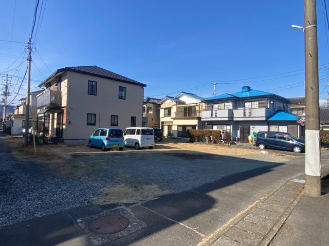 富士市水戸島2丁目　売土地の前面道路含む現地写真