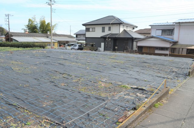 富士市中野売地|前面道路含む現地写真