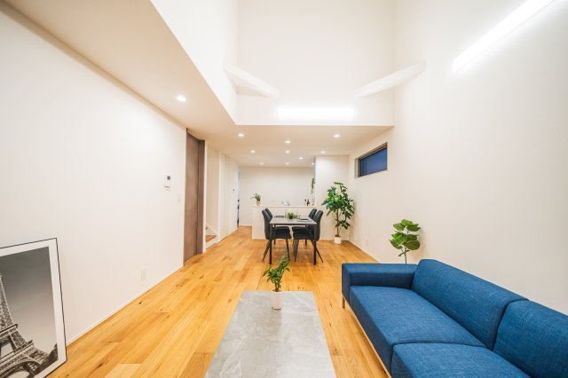 葵区エリア！ ～小中学校まで近い好立地の新築分譲住宅～の居間・リビング