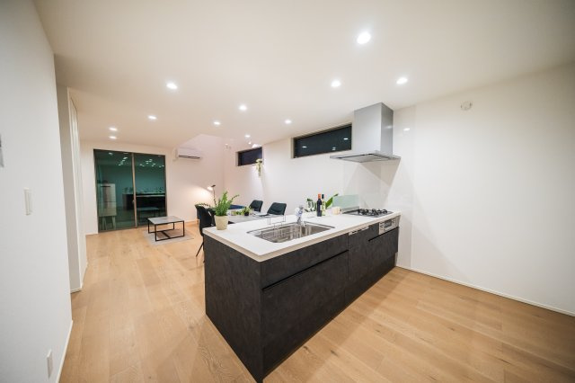 葵区エリア！ 小中学校まで近い好立地の新築分譲住宅のキッチン