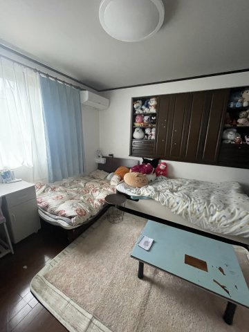 静岡市清水区山切　中古戸建の洋室|スタンダードな洋室です