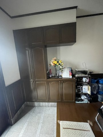 静岡市清水区山切　中古戸建の玄関|シンプルで使いやすい玄関です