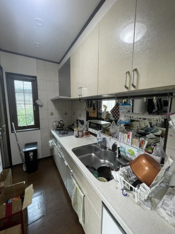 静岡市清水区山切　中古戸建のキッチン|使いやすいキッチンです