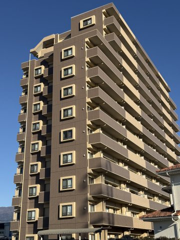 エンブルソレア今泉小前の外観