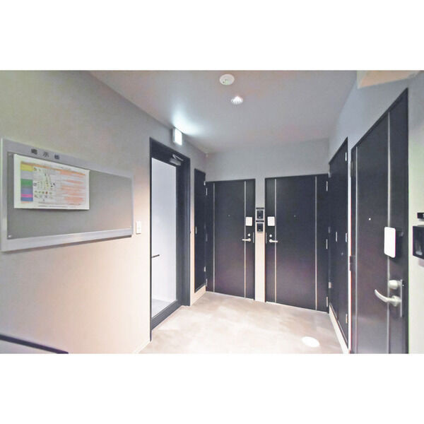 EN西ノ京二条のロビー