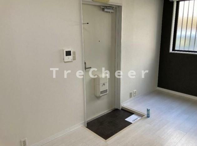 コモド三ノ輪(旧コーポイワイ)の玄関