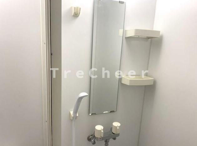 コモド三ノ輪(旧コーポイワイ)のシャワールーム