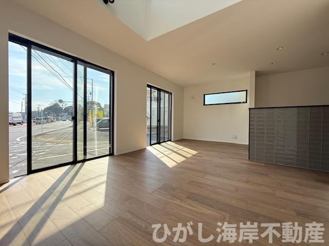 藤沢市大庭   新築戸建   全2棟の居間・リビング|18.8帖　吹抜付LDK