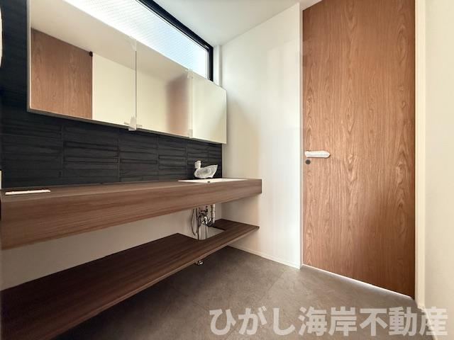 藤沢市大庭   新築戸建   全2棟の脱衣所|脱衣スペース