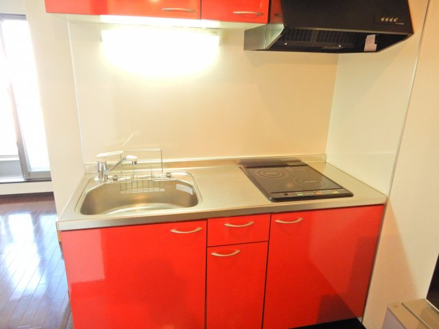 レオパレス別所新町LA1のキッチン