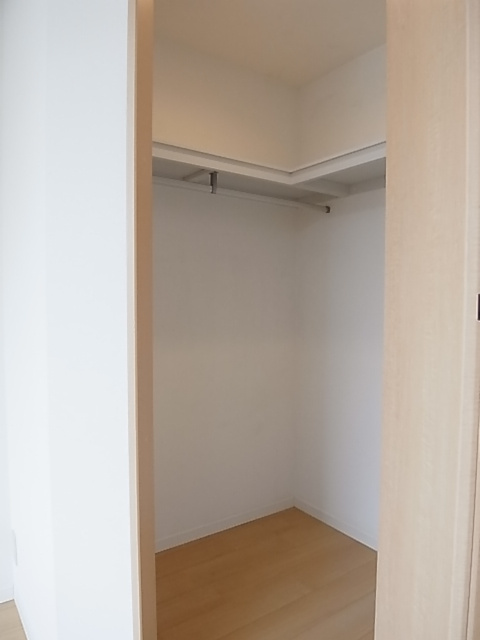 プランドールⅠの収納|ウォークインクローゼット付き♪