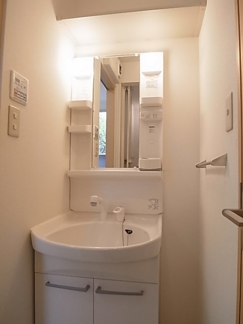 プランドールⅠの洗面所|独立洗面台♪