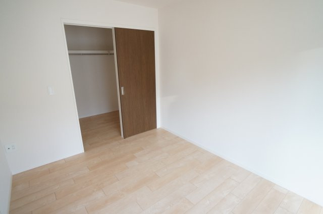 ベル　オーブの洋室