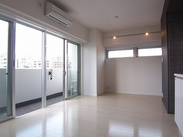 ステージファースト後楽園の居間・リビング