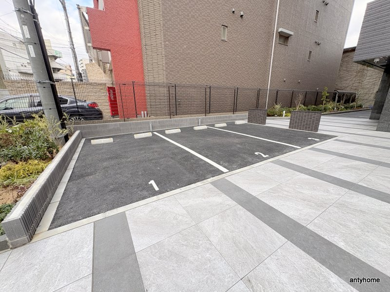 ミラージュパレス大阪ドームProsper　仲介手数料無料の駐車場