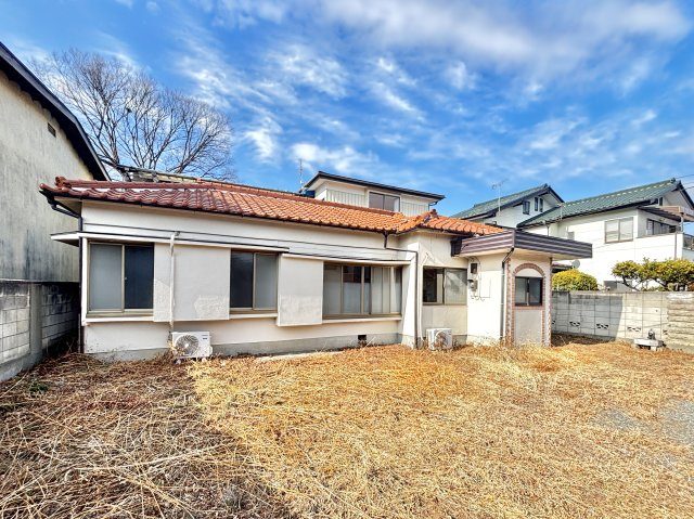 【中古戸建】桐生市相生町2丁目の外観|■外観｜土日のご見学はもちろん、平日・夜間のご案内も大歓迎です♪「今から見たい」や「仕事終わりに見たい」にもご対応できますのでお気軽にお問い合わせください♪