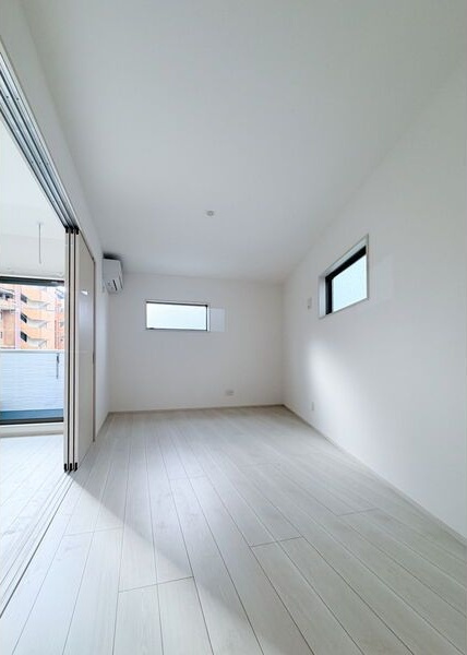 the GARDEN 金山の居間・リビング