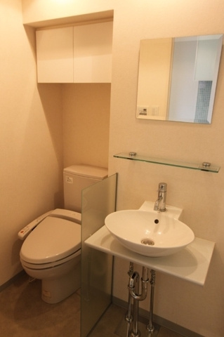 ラ・グラースダイヤモンドマンション秋葉原のトイレ