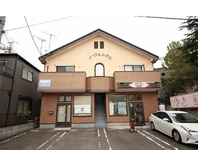 メープルハウス