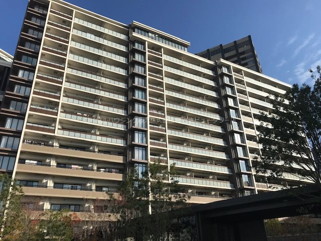 プレミストアリアケガーデンズの画像