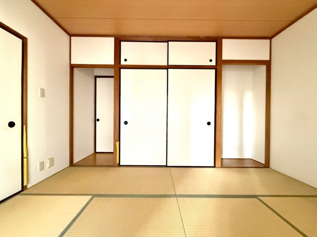 サウスウイング金沢３号棟の和室|家族の憩いの場となる和室