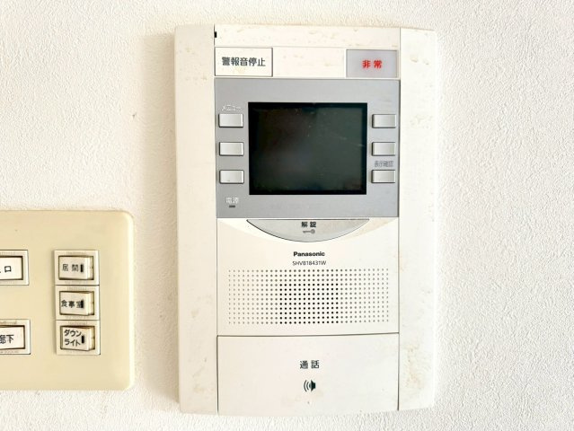 サウスウイング金沢３号棟の防犯設備