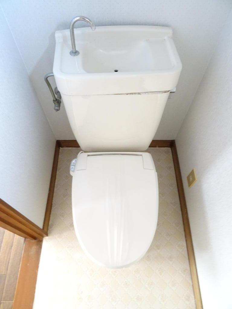 メゾン土合のトイレ|温便座