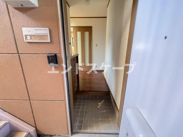 パークサイド　Ⅱの玄関|高崎、前橋エリアのお部屋探しはエンドスケープまで！お客様の理想お聞かせ下さい♪