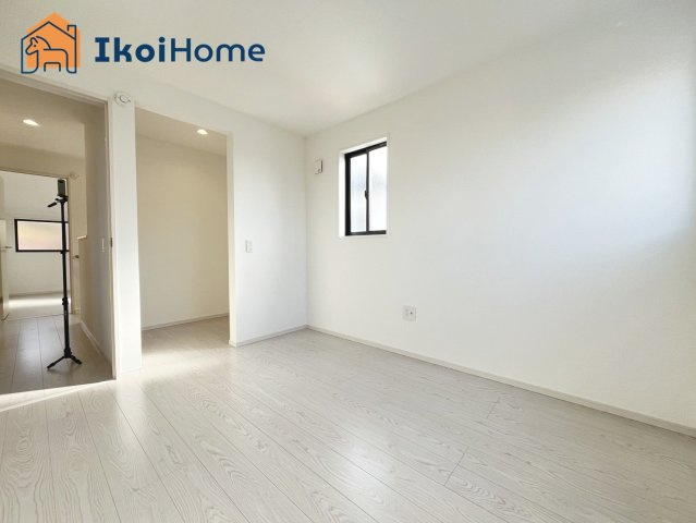 明石市日富美町1期　全7棟2号棟　新築戸建の内装|◆同社施工例◆光熱費が安く。遮熱・遮音性に優れた「遮熱Ｌｏｗ−ｅ複層硝子入り窓」ペアガラス