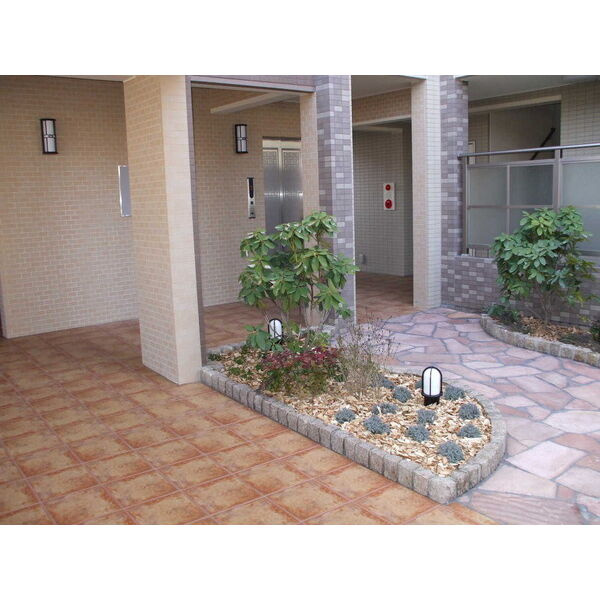 グランディアのロビー|毎日通るロビーです★