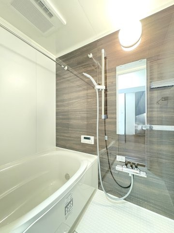 綾瀬ファイナンスの浴室|ドキドキの新生活も、安心してスタート。ぴったりの住まいを見つけませんか？クランディアが一緒に住まい選びをサポートします‼　まずは、お気軽にお問合せください　＃クランディア