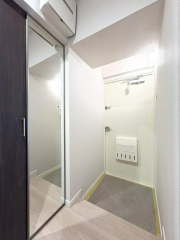 綾瀬ファイナンスの玄関|ドキドキの新生活も、安心してスタート。ぴったりの住まいを見つけませんか？クランディアが一緒に住まい選びをサポートします‼　まずは、お気軽にお問合せください　＃クランディア