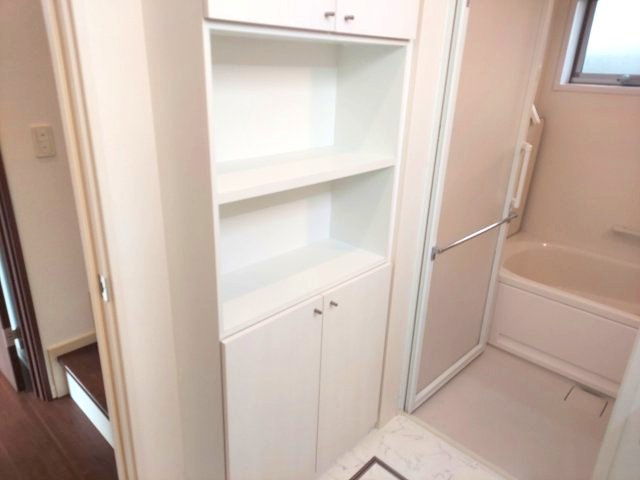 宝塚市山手台東5丁目一戸建の収納|洗面収納
