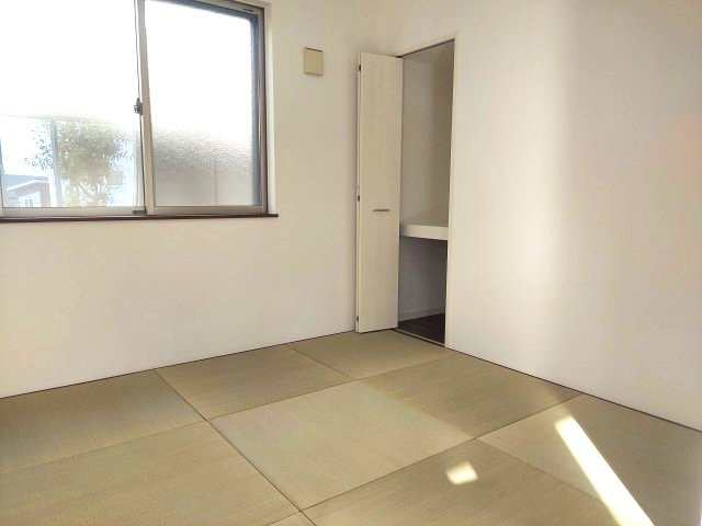 宝塚市山手台東5丁目一戸建の和室|1階和室約4.5帖