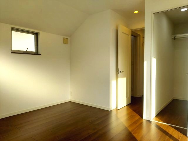 宝塚市山手台東5丁目一戸建の洋室|2階洋室約7.5帖