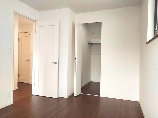 宝塚市山手台東5丁目一戸建の洋室|2階洋室約5.7帖