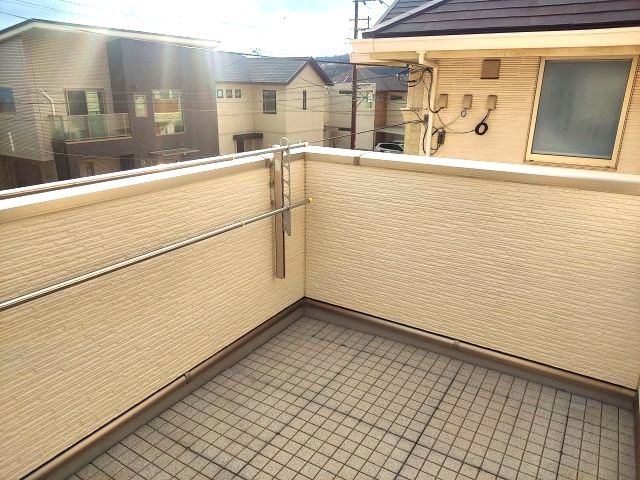 宝塚市山手台東5丁目一戸建のバルコニー