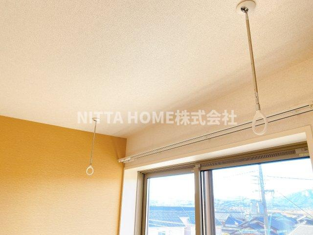 メゾン　ド　ソワの設備|室内物干しスペースです◇