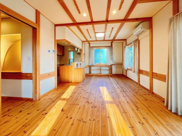 【居間・リビング】 | 藤岡市藤岡　中古住宅