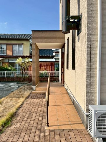 【玄関】 | 藤岡市藤岡　中古住宅